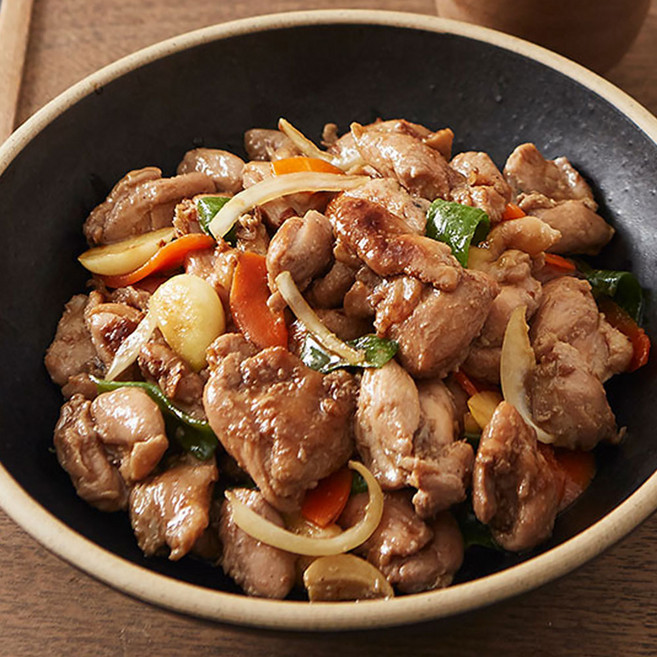 청년푸줏간 자취요리 캠핑요리 한끼식사 춘천닭갈비 간장닭갈비 200g, 1개