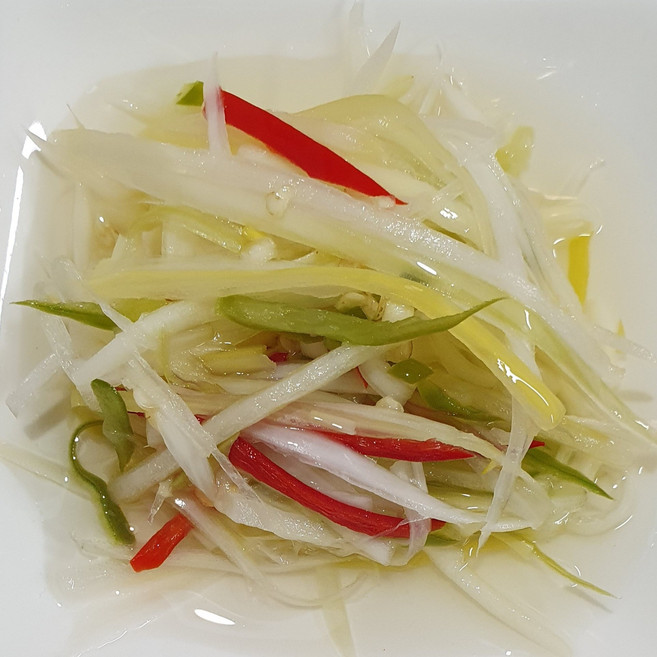 대파초절임 새콤 매콤 짜지 않은 파채 초절임 피클, 1개, 500g