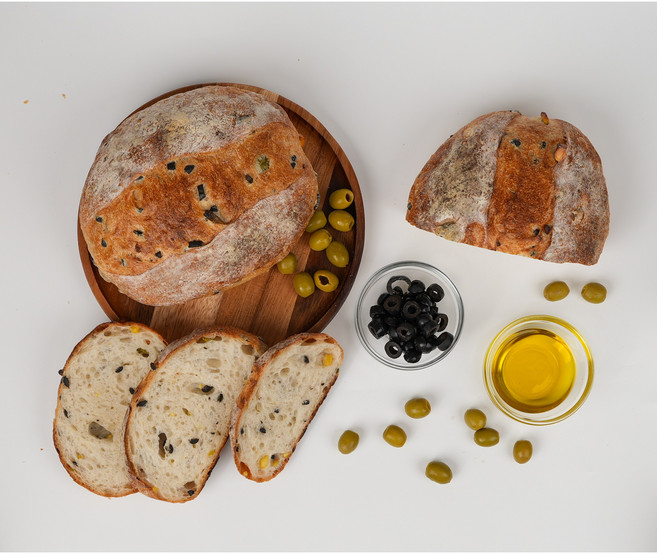 [노이스트브레드] 천연발효종 450% 다양한 맛이 있는 깜빠뉴, 550g, 1개, 올리브 단밤 깜빠뉴