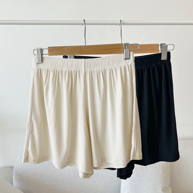 엘라운지 1+1 실키레이온 찰랑 파자마 반바지 2P