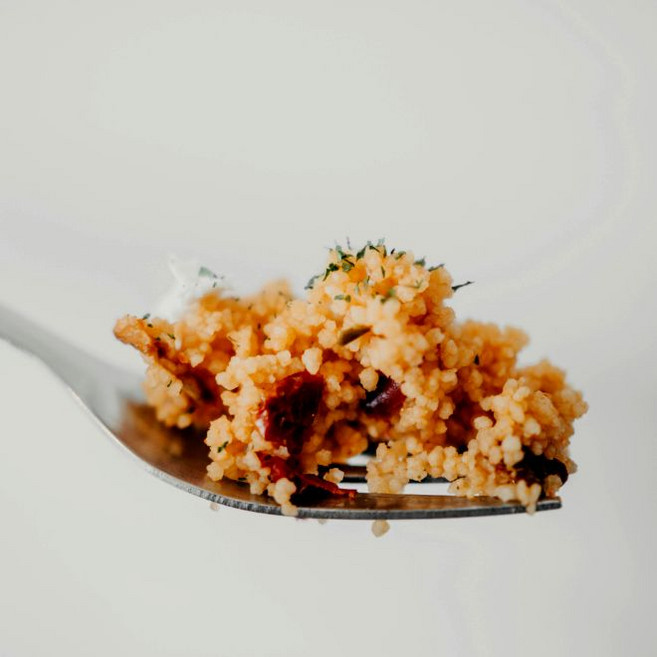 통밀로 만든 쿠스쿠스 500G 통밀듀럼밀을 거칠게 빻아쪄냈어요