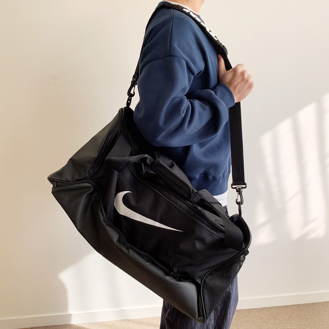 나이키 더블백 가방 크로스백 헬스 운동 여행 등산 25L 41L 60L + 브리니코 양말, 1개, 블랙