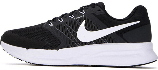 나이키 남성 런 스위프트 3 런닝화 DR2695