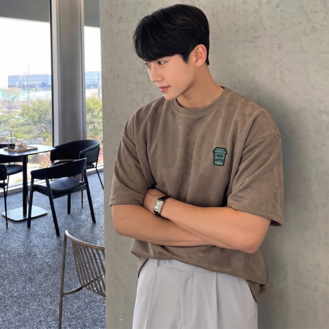 스타일닥터 스웨이드 반팔 남성 여름 티셔츠 커피자수 오버핏 캐주얼 데일리룩