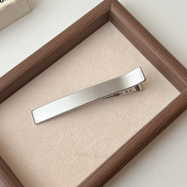 라끌라리아 헤어 메탈 유광 클립 집게핀 정소민 심플 일자 올림머리 헤어핀