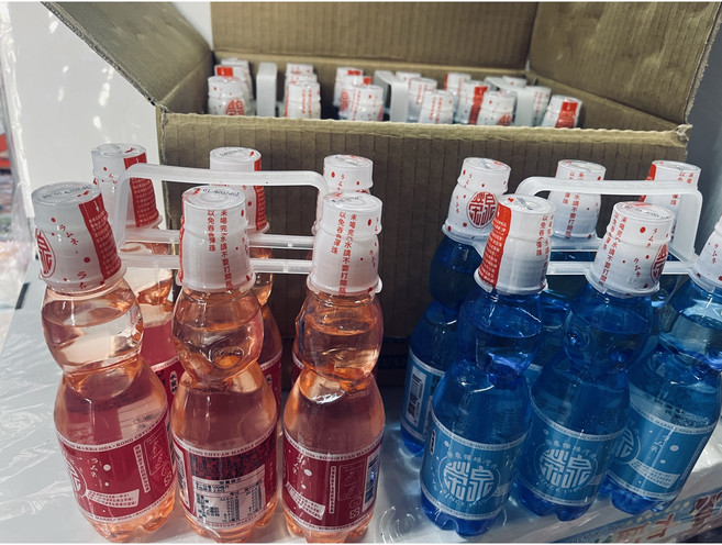 榮泉 彈珠汽水 塑膠瓶裝 30罐/箱（綜合口味）, 1個, 30L