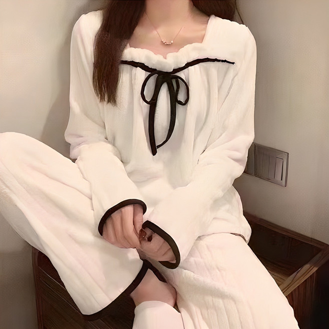 더문풀문 "폭닥폭닥 겨울나기" 집에서도 예쁜 부들부들 포근한 홈웨어 / 릴리리본수면투피스파자마 수면잠옷 진짜따뜻함