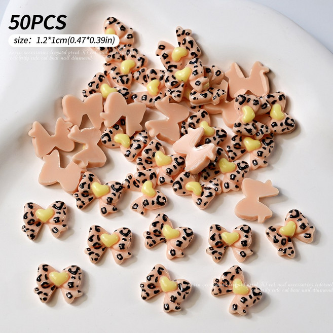 50PCS 귀여운 카키 수지 미니 매력 DECORATI에 매니 손톱 혼합 아트 대한 네일 Y2K 부품 고양이 보석
