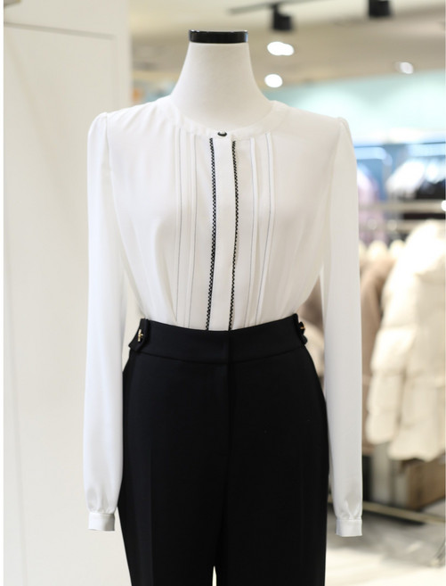 꼼빠니아 배색 절개 디테일 블라우스 CADS2-WRB030