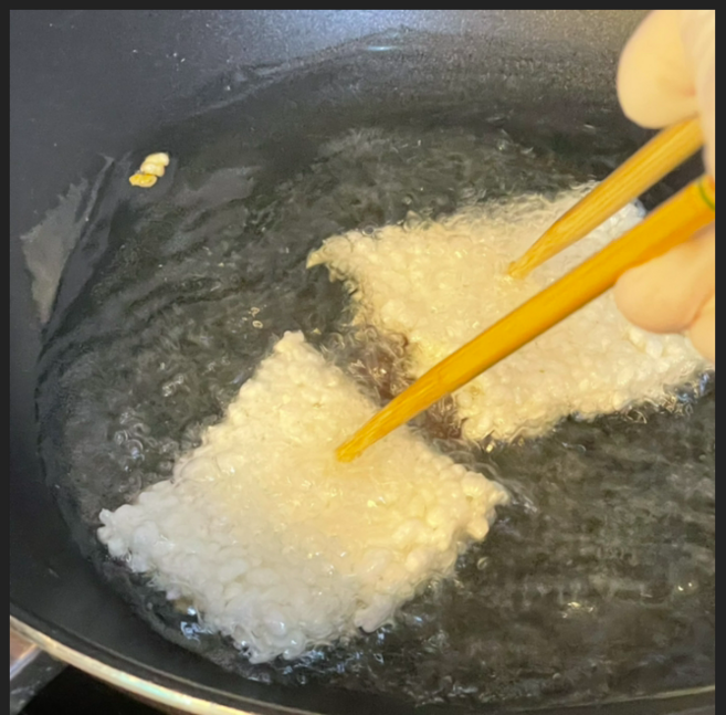 중화요리 누룽지탕 필수품 바삭하고 고소한 튀겨먹는 중국식 찹쌀누룽지세트, 2개, 284g