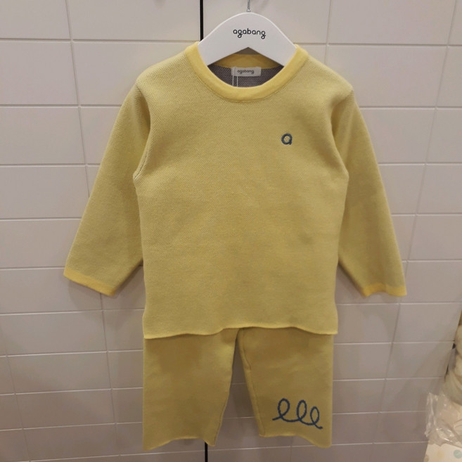 아가방 NC청주점# 23년봄신상!간절기에 활동하기 좋은 두께의 부드러운 니트 상하/면레이온폴리혼용