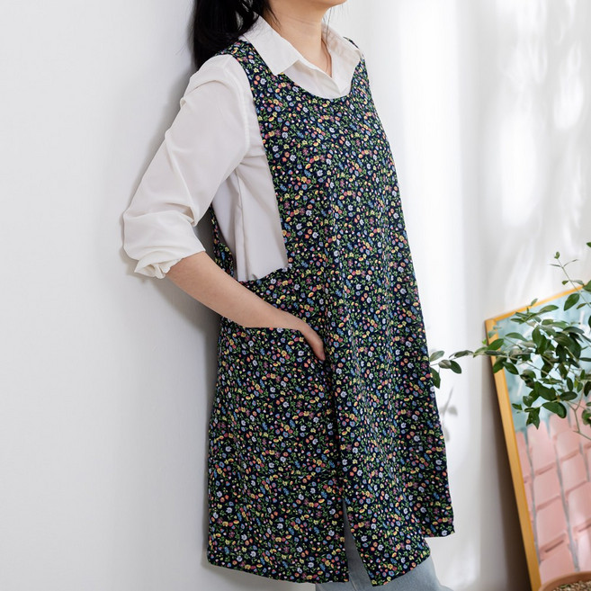 데코에버 여름 쉬폰앞치마 옆주머니형 롱 사이즈 어린이집 교사 요양보호사, 1개, 미니플라워(블랙)