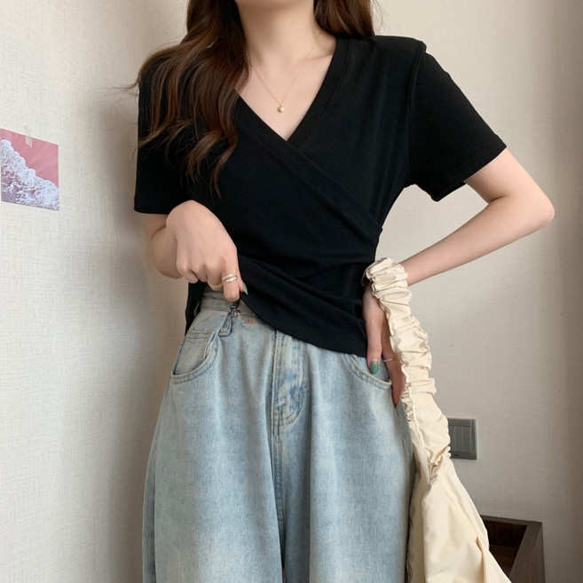 V領短袖上衣 韓系修身短版T恤