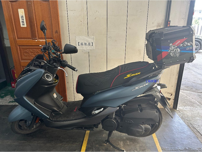 SMAX 鋁合金 貨架 XC155N 漢堡架 後架 途者 43 黑 鋁箱 靠背, 1個