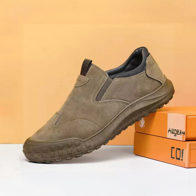 슬립온 운동화 끈없는 디자인으로 편안한 착용감 제공하는 데일리 스니커즈 통기성이 뛰어난 면혼합