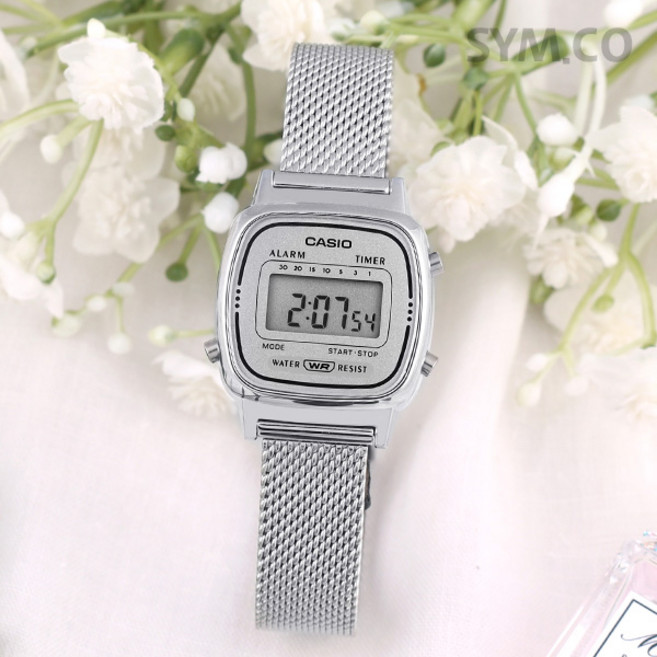 카시오 LA670WEM-7 CASIO 메탈 여성 패션 손목 시계