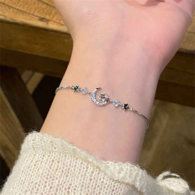 besteffie 여성용 조정 가능한 달과 별 디자인 팔찌 가벼운 고급스러운 패션 쥬얼리 K51