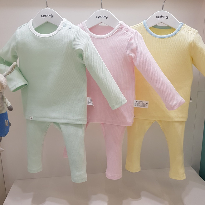 아가방 봄 30% 베이비페어 움직여도 편안해 슬림핏 유아 실내복 상하세트 홈웨어의 새로운 기준 아가방 내의 상하복 쫙붙 상하세트 신축성은 너무 훌륭해 유아 놀이복