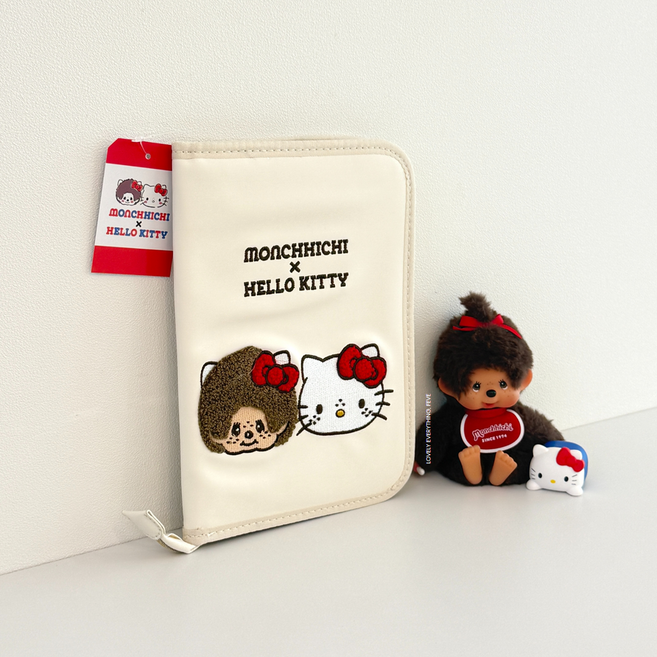 몬치치 헬로키티 멀티 수납 파우치