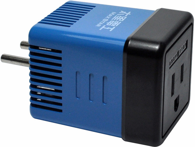 MAX STAR 車用逆變器 輕巧便攜 220V轉110V 1600W超高承載, 1個