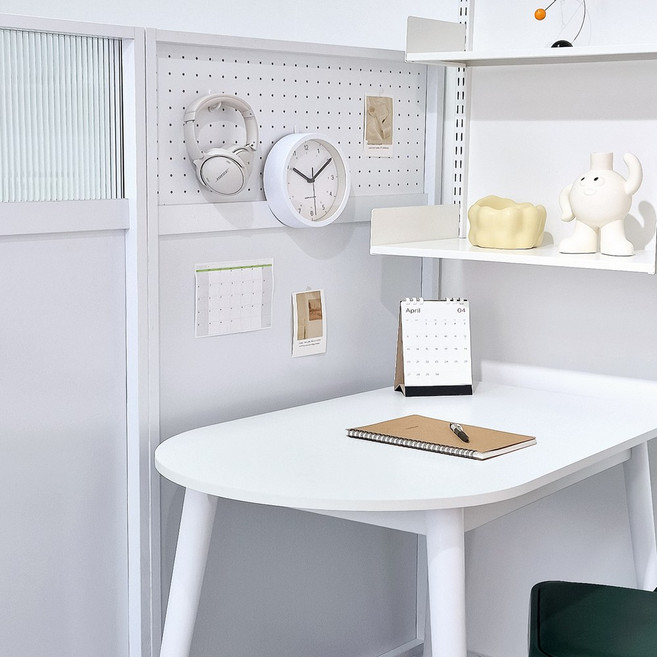 카미코코 공간분리 가벽 가림막 스탠드 타공판 펀칭 파티션 835x1500, 화이트