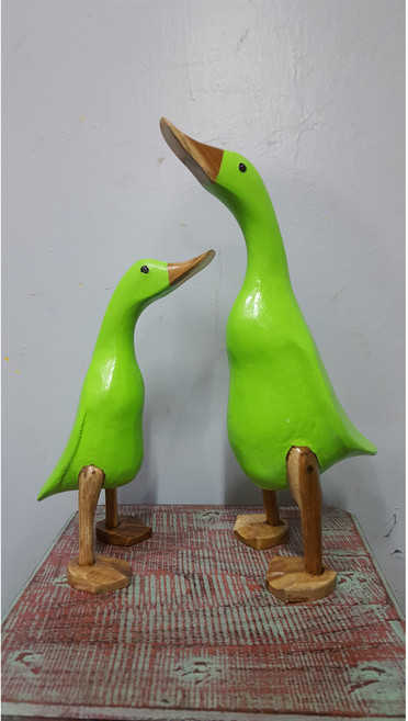 연두색 목각오리인형 커플