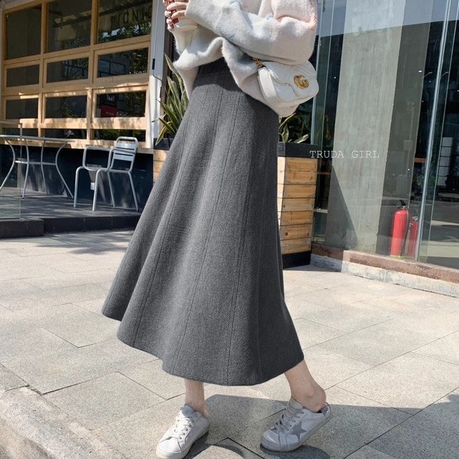 《杜達女孩》厚磅細壓紋包心紗針織長裙 鬆緊腰A字裙