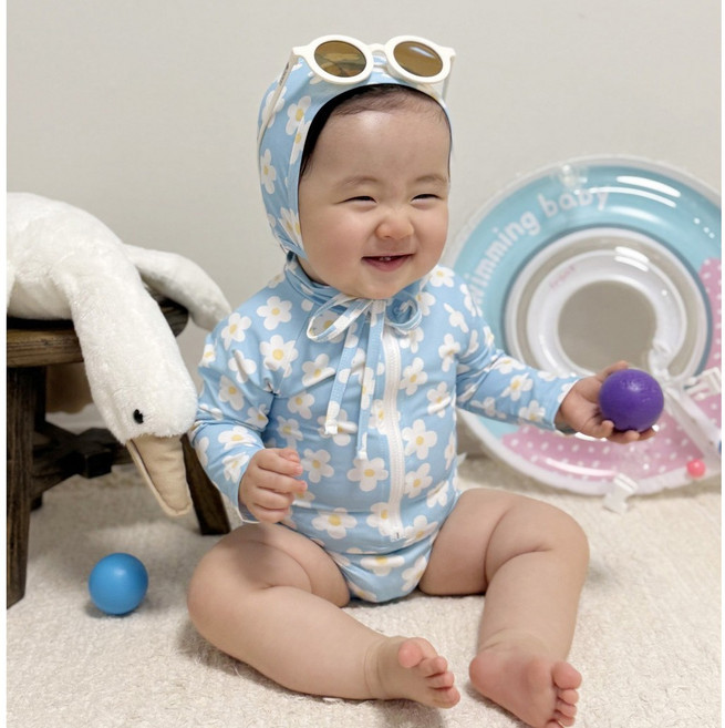 로이앤한나 하늘색 데이지꽃 여아 여자아기 긴팔 원피스수영복 래쉬가드 수영모자 세트
