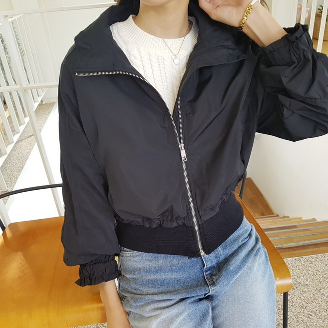 상상그이상 여성용 PG 하이넥 카라 견장 긴팔 소매 밴딩 벨티드 투 포켓 뱃살커버 밑단 넓은밴딩 스트링 지퍼 야상 점퍼 간편하게 입을 수 있는 여자자켓