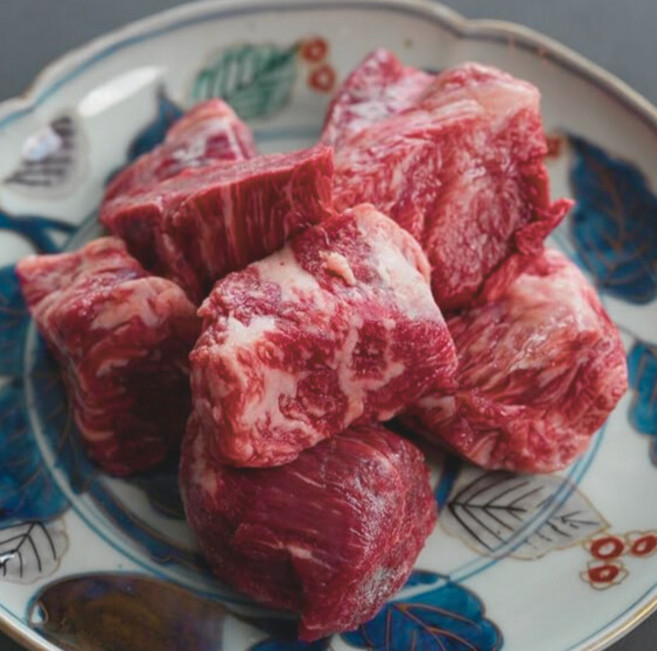 횡성축협한우 1등급 국거리 600g (200g 3팩) 떡국 이유식 소고기, 200g