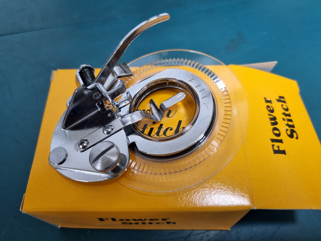 꽃자수노루발(플라워스티치) / Flower Stitch, 1개