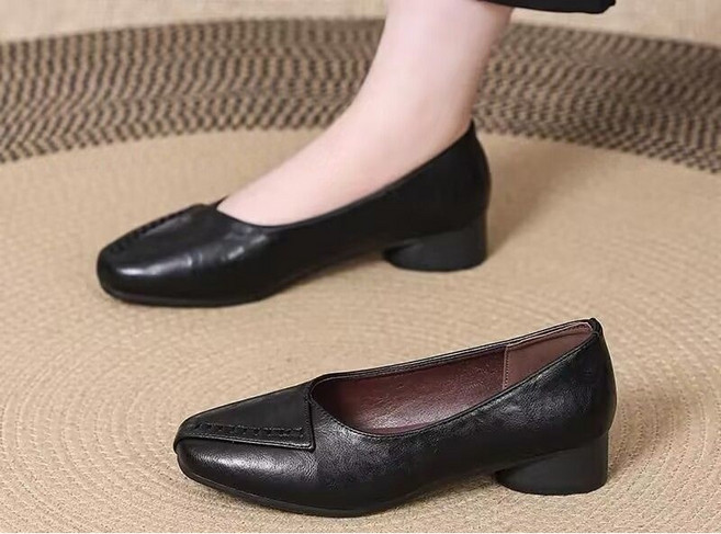 쌍천 소프트 레더 스퀘어 펌프스 구두 소프트 레더 봄가을 소프트 통굽 엄마 빈티지 컴포트화 W26022306