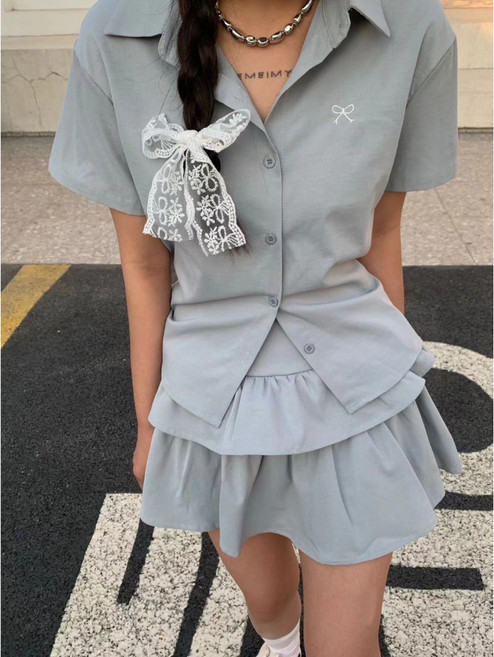 JinG 蝴蝶結刺繡襯衫上衣 兩層蛋糕裙 韓系套裝