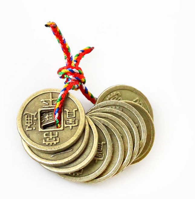 상평통보 10개 꾸러미 ( 엽전 모형 전통 돌상소품 옛날동전 재물운 행운 풍수 인테리어 민속 공예품 조선시대 촬영소품 )