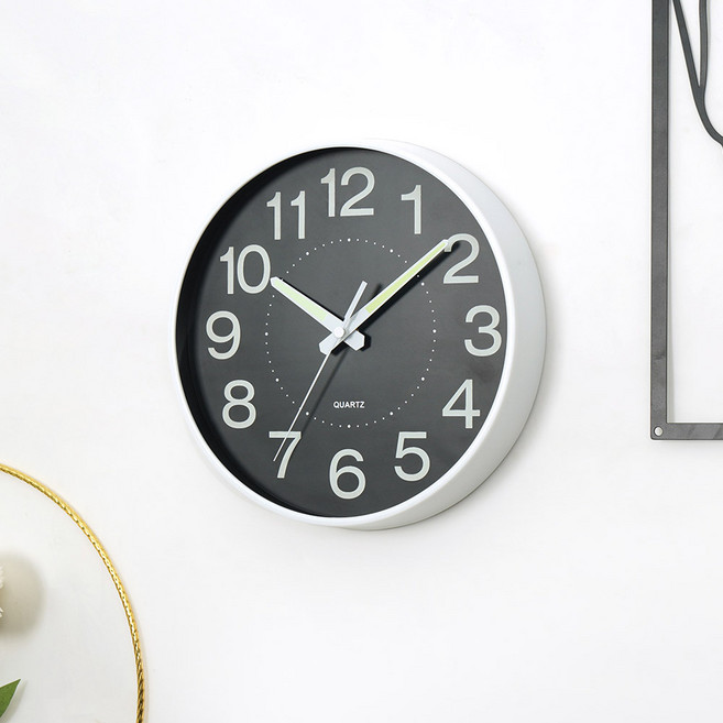 지오샵 인테리어 소품 야간 야광 무소음 벽시계 26, B타입(블랙)
