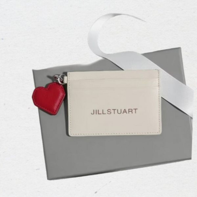 질스튜어트 PAPER 아이보리 로고 포인트 소가죽 카드지갑 JAHO5E472I2 321754
