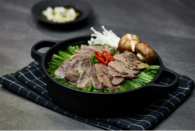 한길수육전골 존맛탱 밀키트 대용량 간편조리, 1개, 1kg
