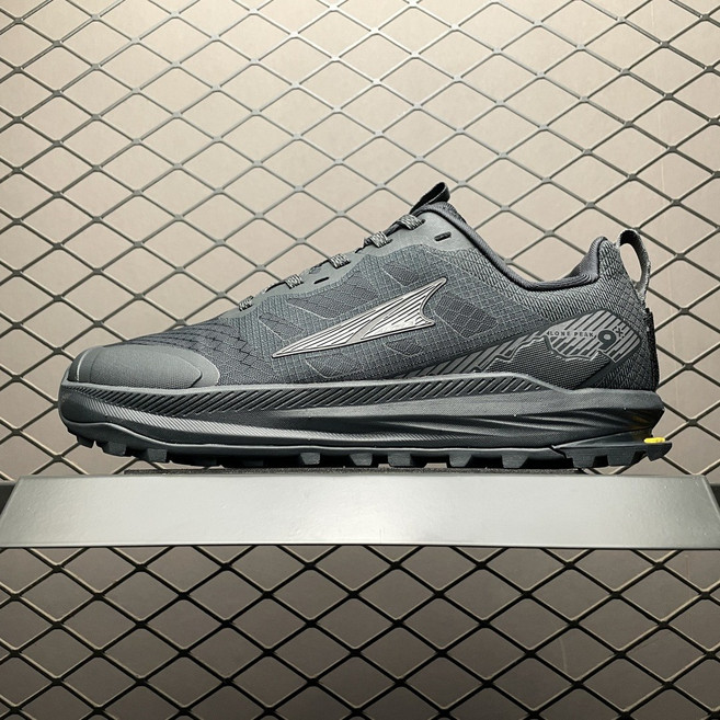 알트라 Altra Lone Peak 9+ 트레일 러닝화