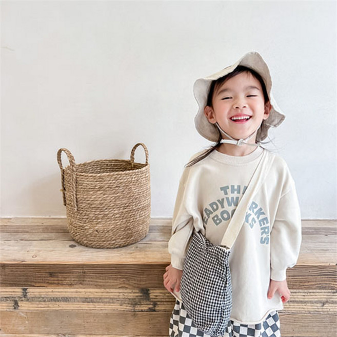 하랑이네 또또샵 유아동 롱 맨투맨 키즈 여아 남아 공용 긴팔 선물 등원룩 유치원 라운드 기본티 110 120 130