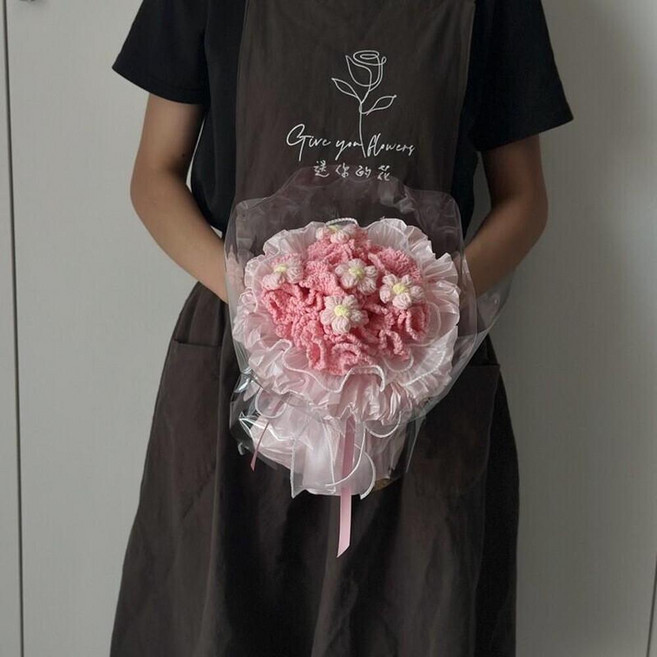 38婦女節 康乃馨玫瑰 手捧花, MXHX - 6朵雪梨紙粉色康乃馨 含禮袋燈串, 1個