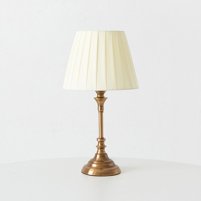 마켓비 CAMPANA 단스탠드 E26 KS2668T, 골드