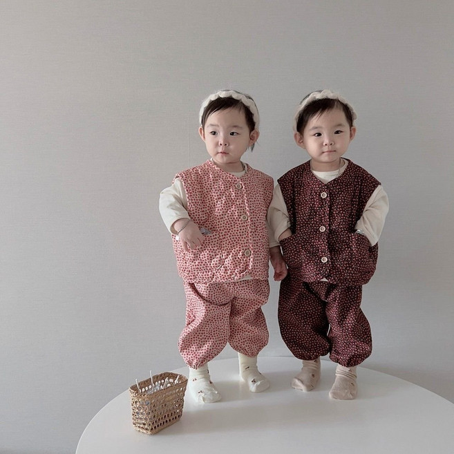 꽃가득세트 김장룩 꽃조끼세트 조끼세트 촌캉스 할머니조끼 누빔 유아조끼 키즈조끼 여아조끼 남아조끼 아기조끼 아기조끼 김장세트 김장 겨울조끼 가을조끼 봄조끼 민트색처럼