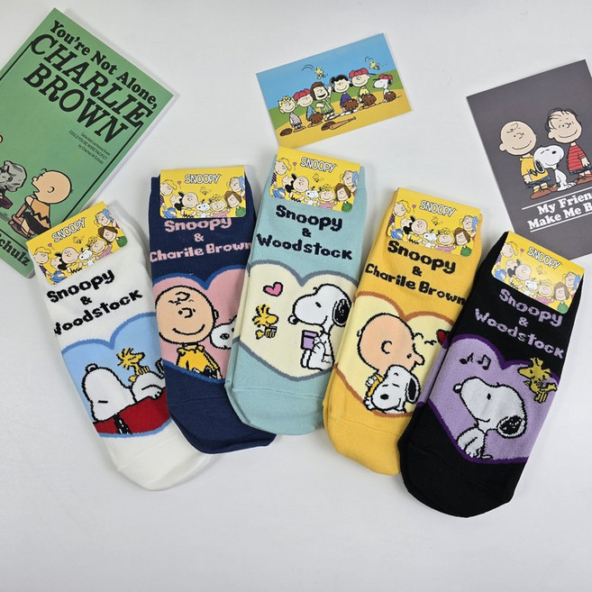 스누피 피너츠 양말 캐릭터 덧신 스니커즈 미니 귀여운 여성 패션 양말