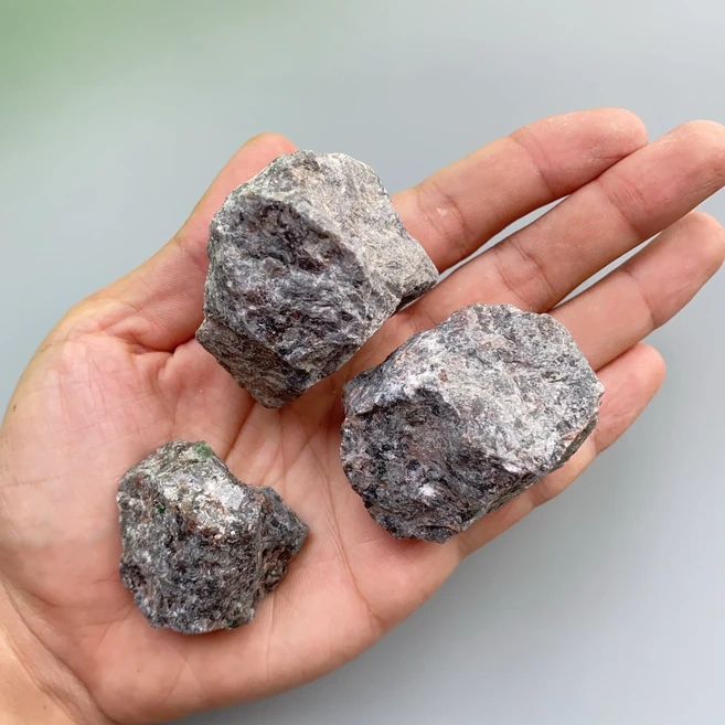 천연 거친 요퍼라이트 크리스탈 원시 불꽃, 02 40g, 01 라이트 그레이