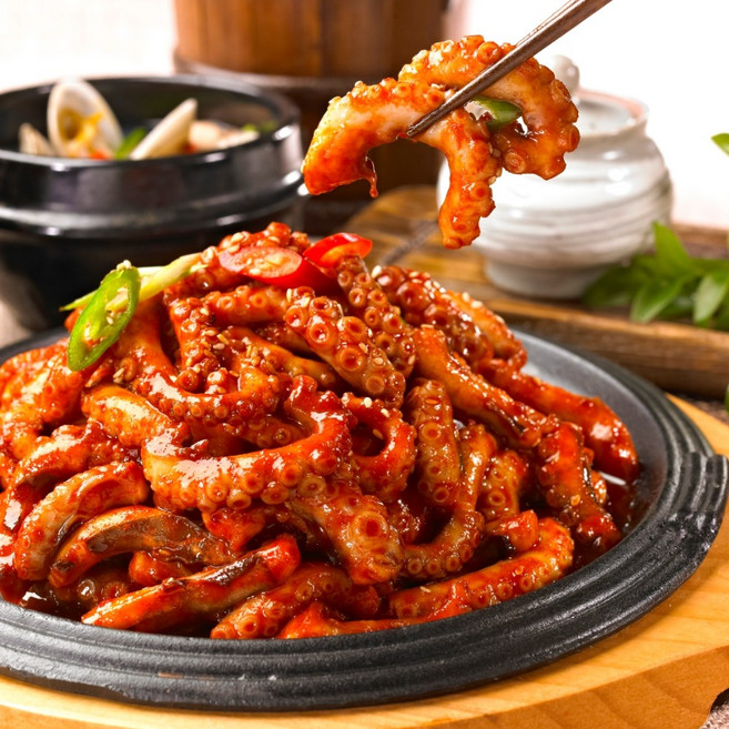 웰컴 킹불쭈꾸미 양념 쭈꾸미볶음 300g 캠핑 밀키트, 1개