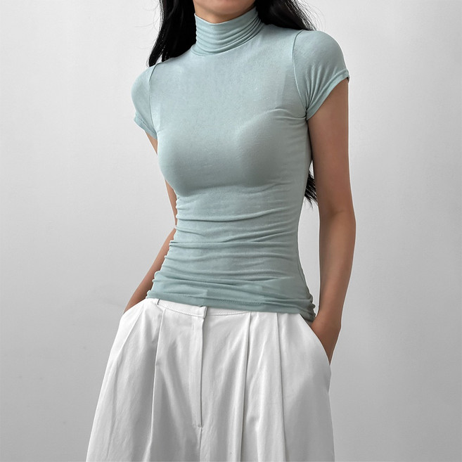 슬림핏 얇은 목폴라 반팔 티셔츠