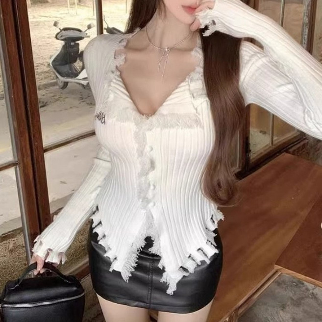 아이엠몽 여성 골지 태슬 포인트 슬림 가디건