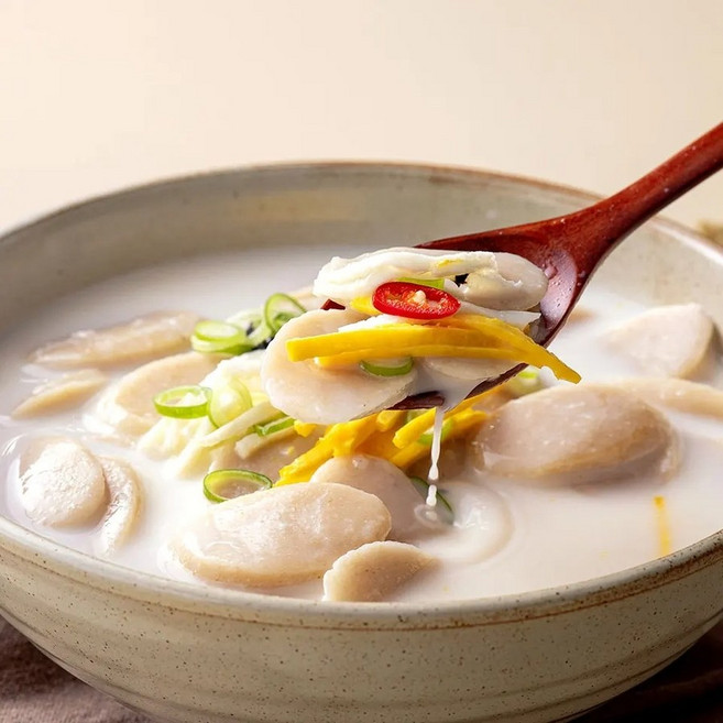 담백한 현미떡국떡/쌀떡국떡/오색떡국떡 2kg, 쌀떡국떡 2kg, 1