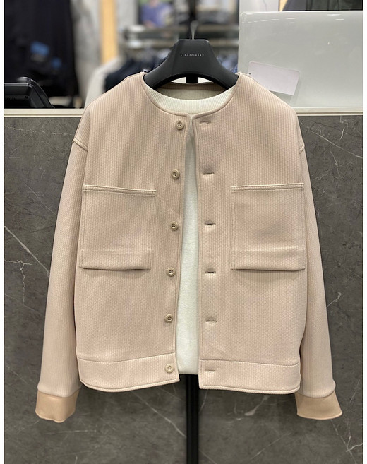 리버클래시 26S/S 베이지 라운드넥 투 포켓 세미오버핏 블루종 자켓 (LMS41704)_DG