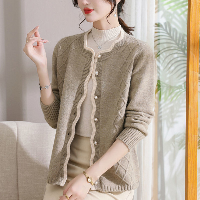 COSYEVNO 중년 여성 니트 가디건 봄가을 단추 시크 루즈핏 코트 니트